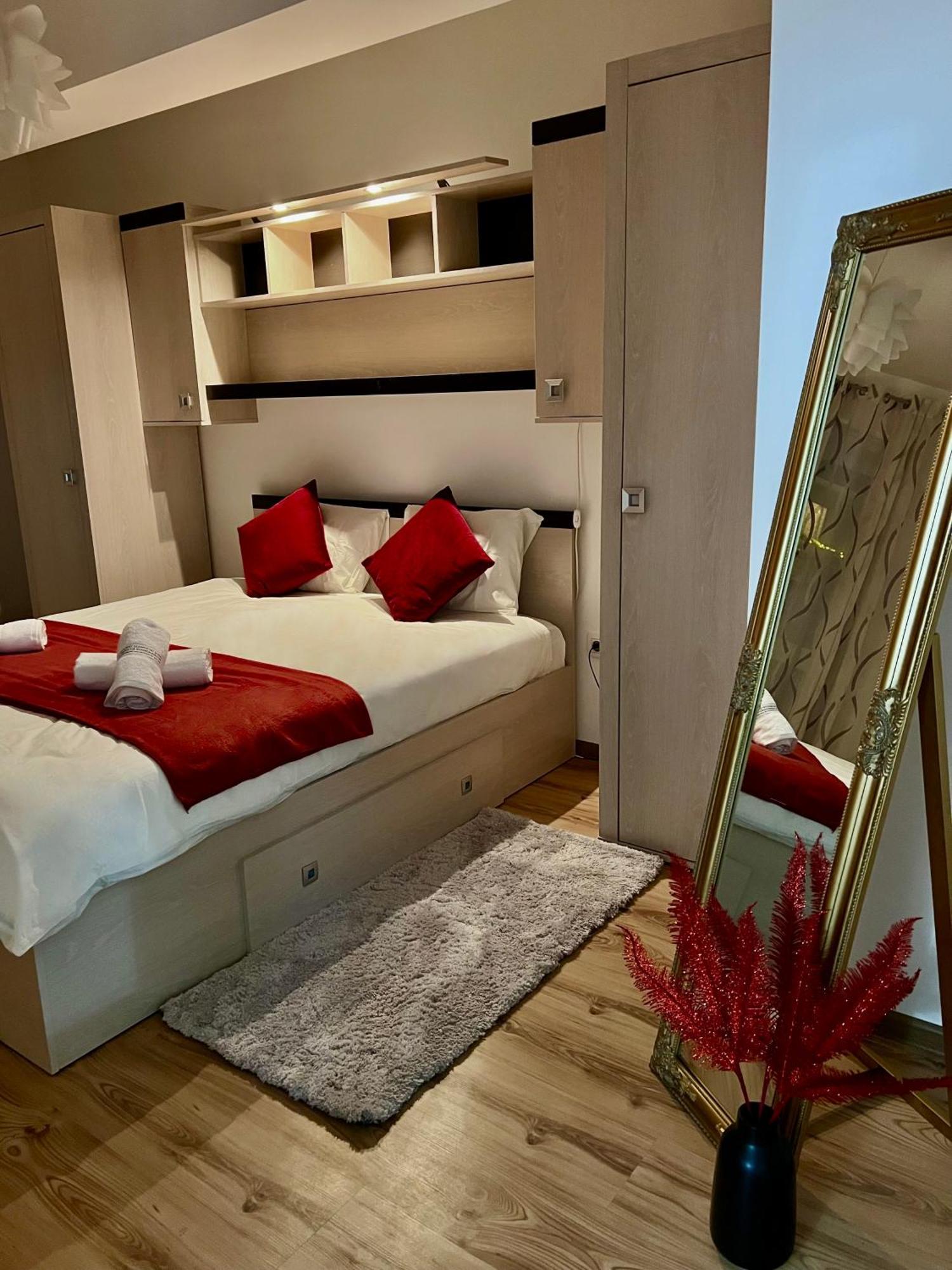 Kyan Residence Braşov Extérieur photo